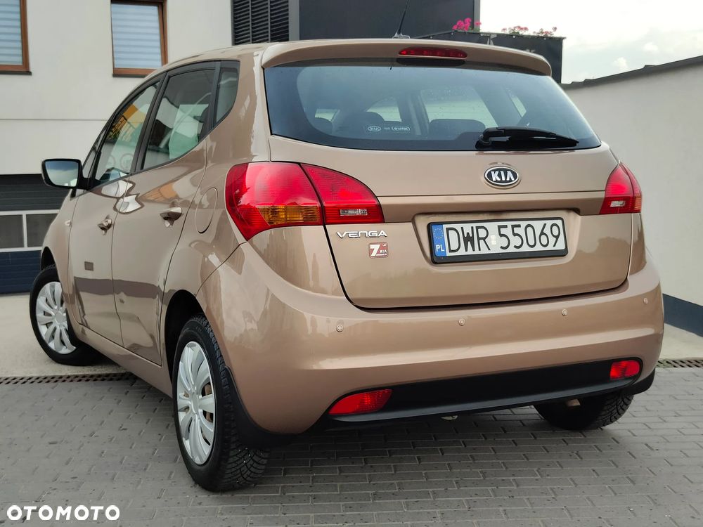 Kia Venga 1.4 M - 6