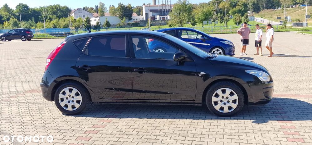 Hyundai i30 1.4 Base + EU5 - 4