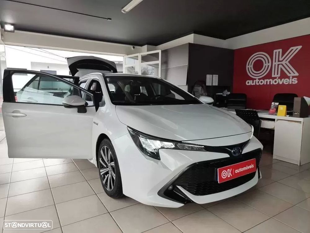 Toyota Corolla Touring Sports 1.8 Hybrid Comfort+P.Sport - 19