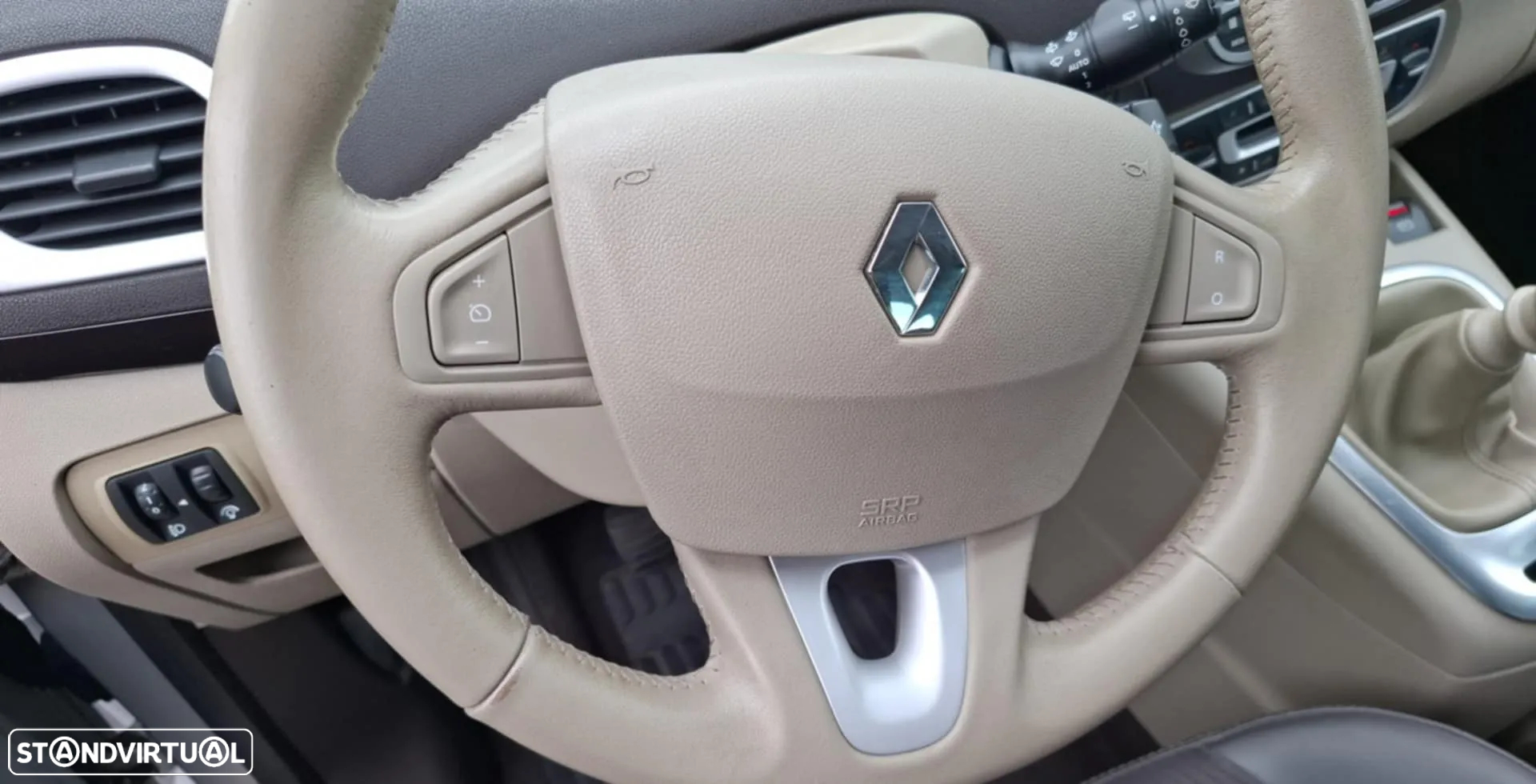 Renault Scénic 1.5 dCi Dynamique S - 18