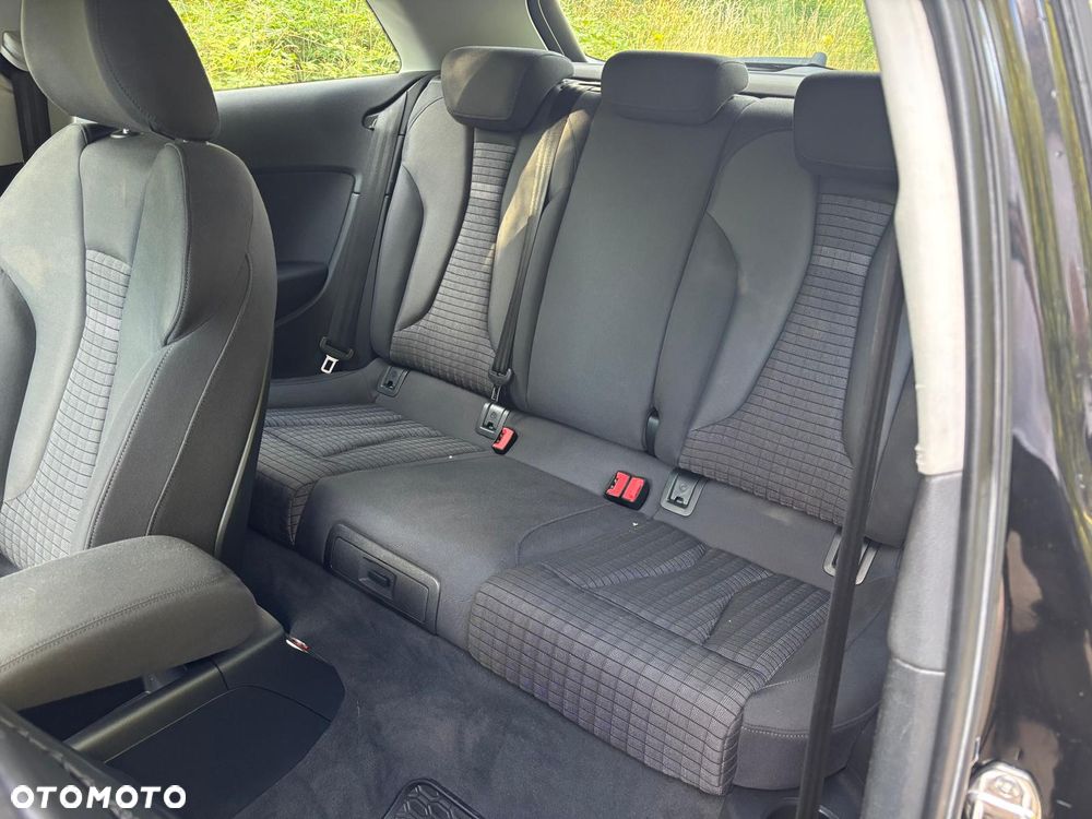 Audi A3 3-drzwiowe 2.0 TDI - 9