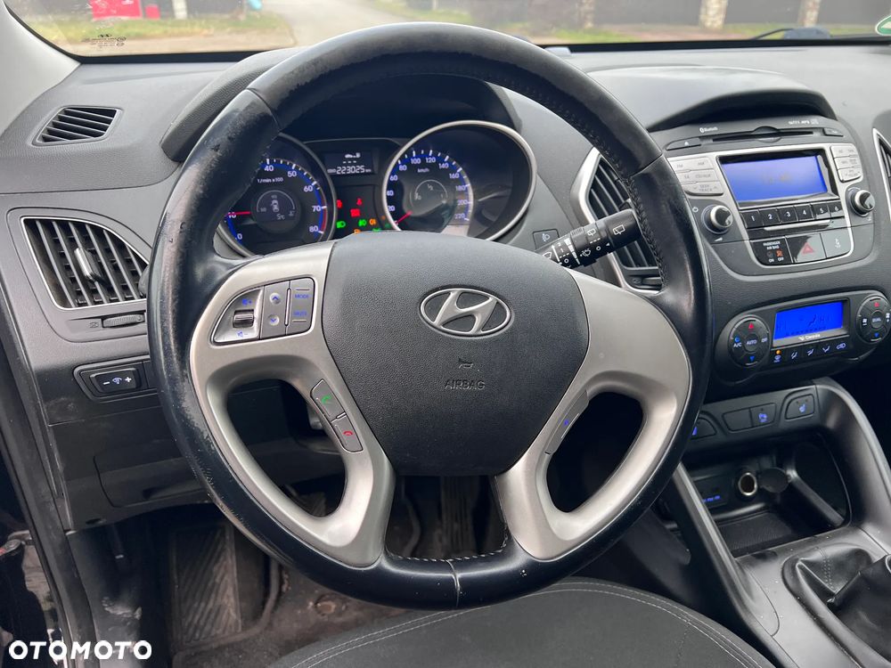 Hyundai ix35 - 11