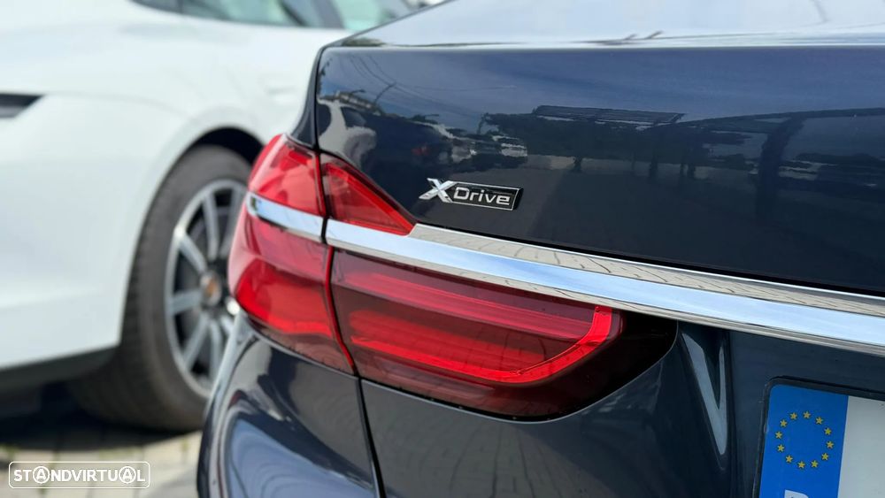 BMW 730 d xDrive - 11