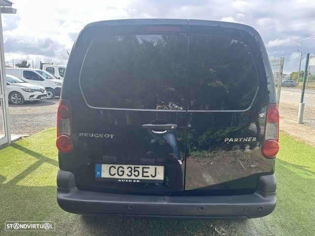Peugeot PARTNER 3 LUGARES C/GPS - 6