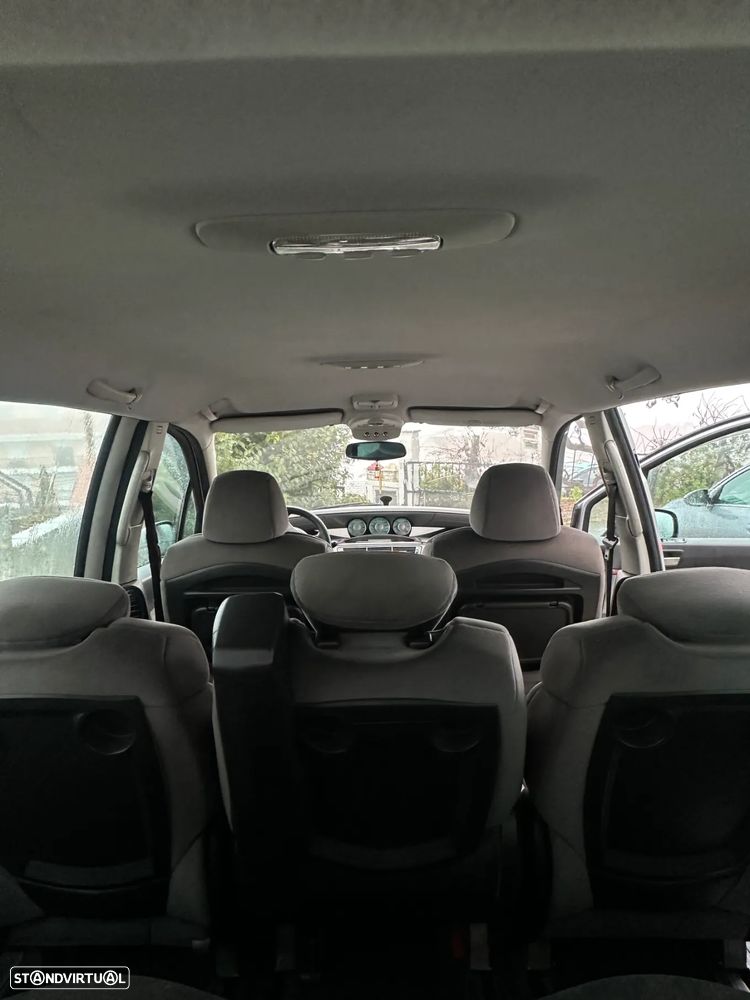 Citroën C8 2.0 HDi SX - 7