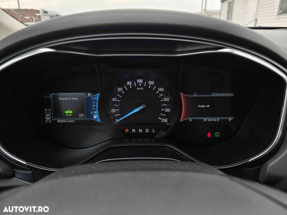 Ford Mondeo - 12