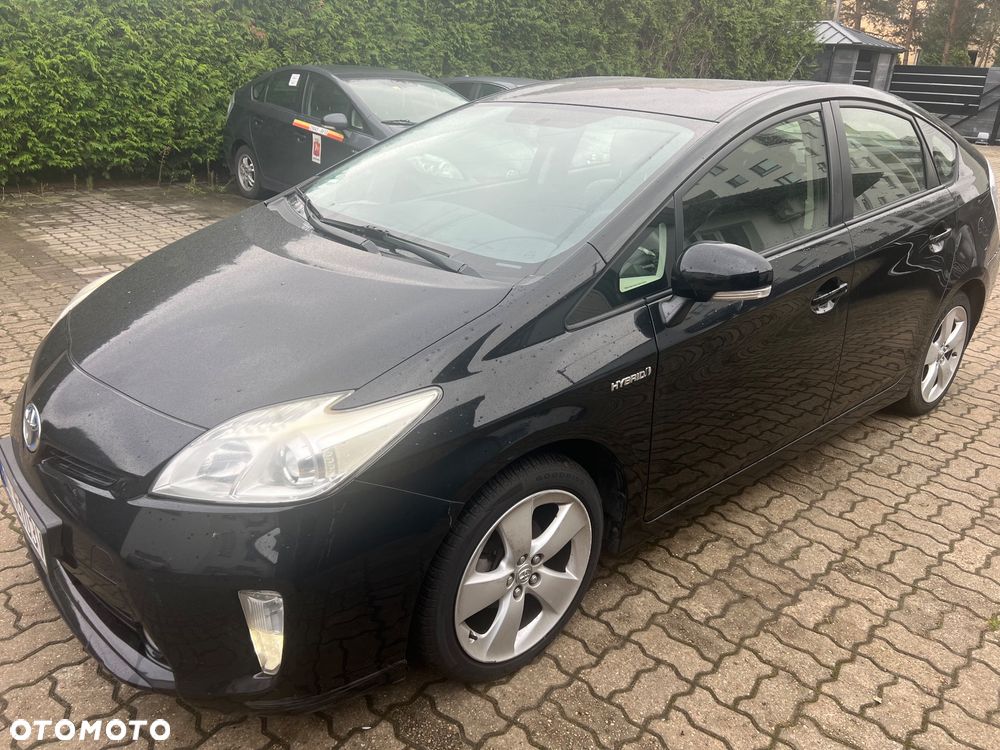 Toyota Prius 1.8 HSD Luna - 2