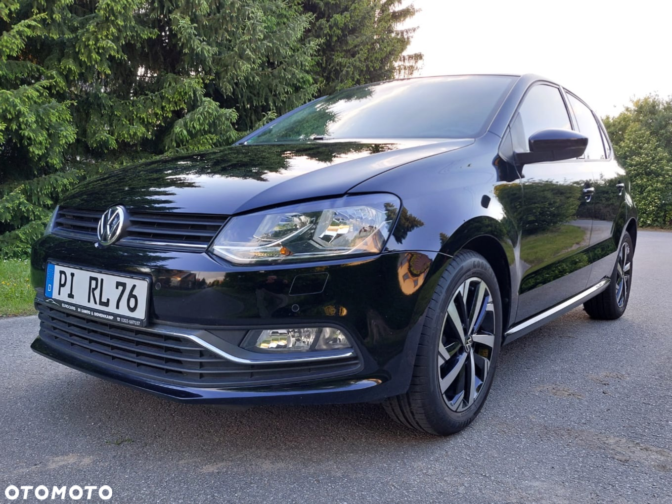 Volkswagen Polo - 2