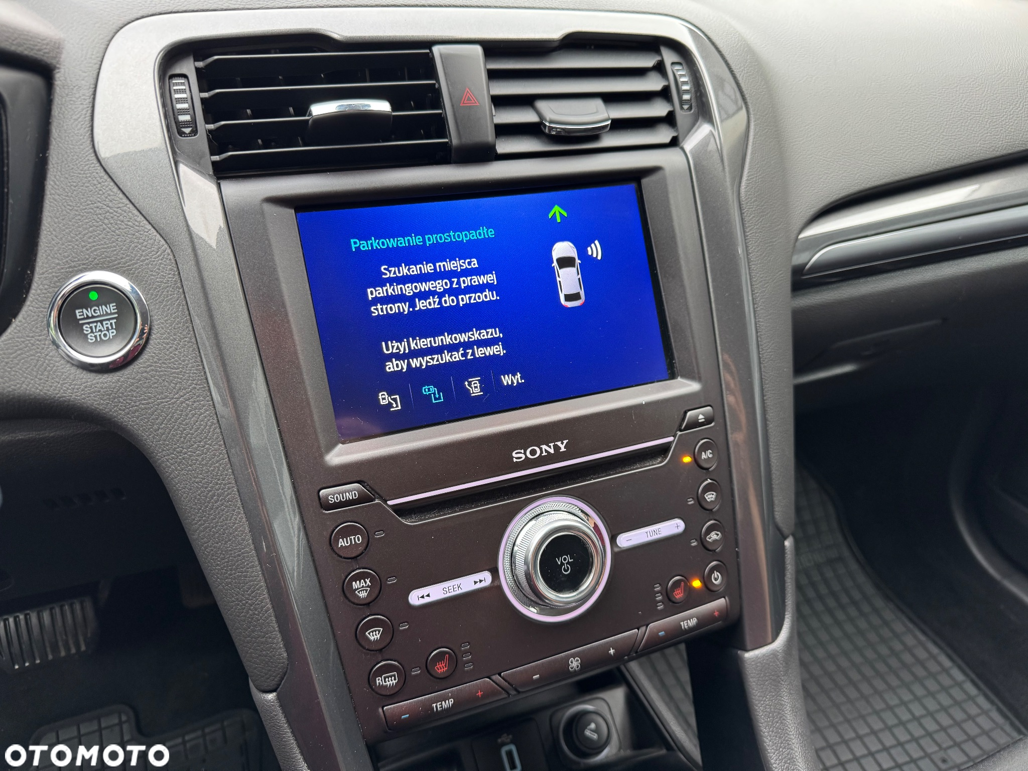 Ford Mondeo 2.0 EcoBlue Titanium - 30