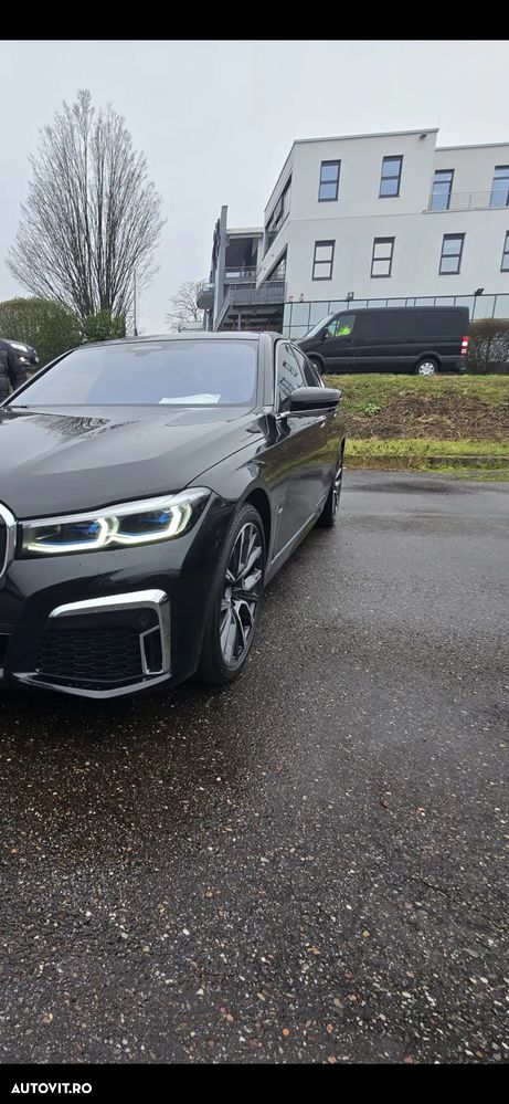 BMW Seria 7 Active L Edition Exclusive - 9