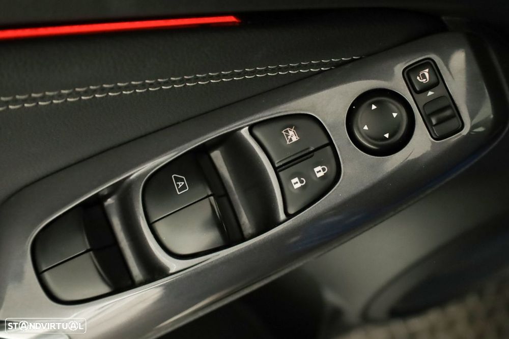 Nissan Juke 1.0 DIG-T Tekna - 20