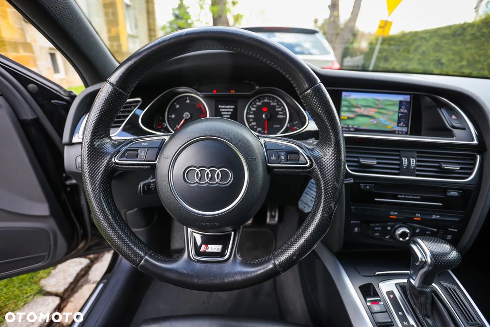 Audi A4 Avant 2.0 TDI DPF clean diesel quattro S tronic S line Sportpaket - 36