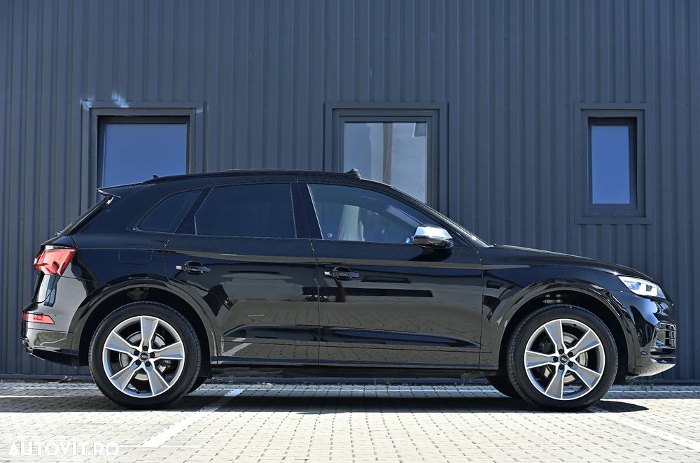 Audi Q5 2.0 40 TDI quattro S tronic Sport - 23