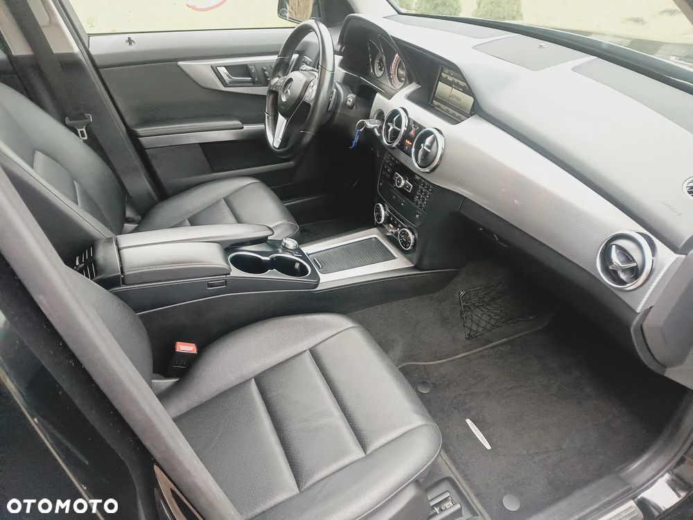 Mercedes-Benz GLK - 27