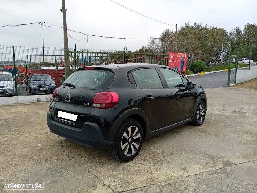 Citroën C3 1.2 PureTech Shine - 2