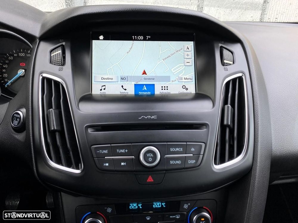 Ford Focus 1.5 TDCi Titanium - 13