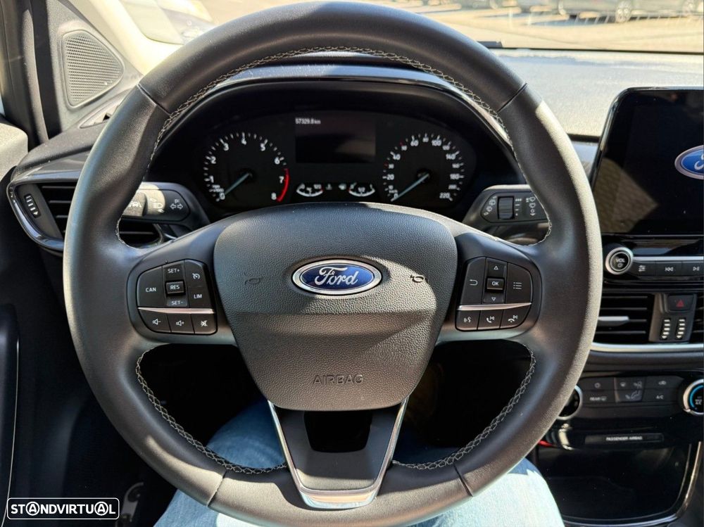 Ford Puma 1.0 EcoBoost MHEV Titanium — fotografia 10