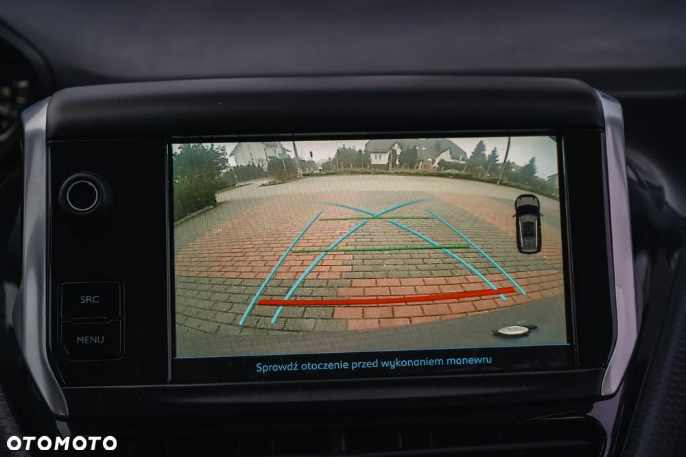 Peugeot 2008 PureTech 110 GPF Stop&Start EAT6 Allure - 24