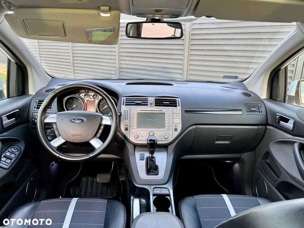 Ford Kuga 2.0 TDCi 4WD Titanium - 12
