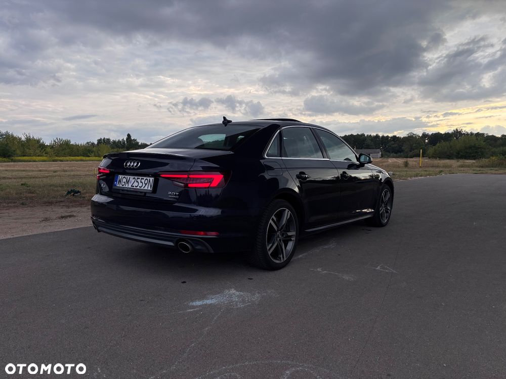 Audi A4 Limousine - 3