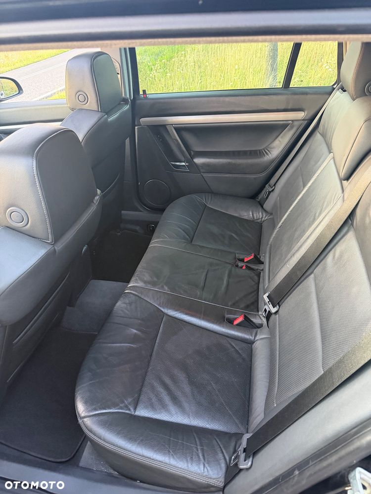 Opel Vectra 3.0 V6 CDTI Sport - 6