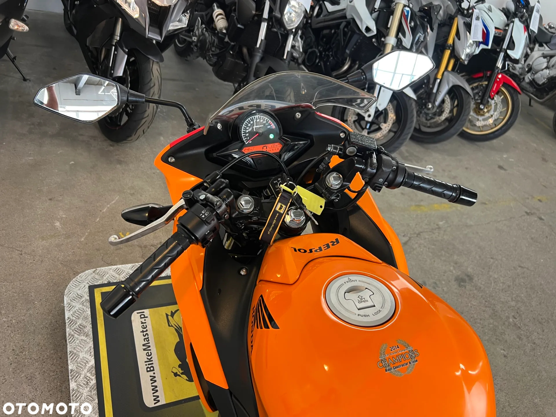 Honda CBR - 18
