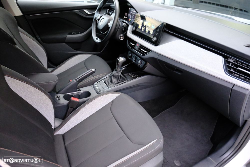 Skoda Kamiq 1.0 TSI Ambition DSG - 11