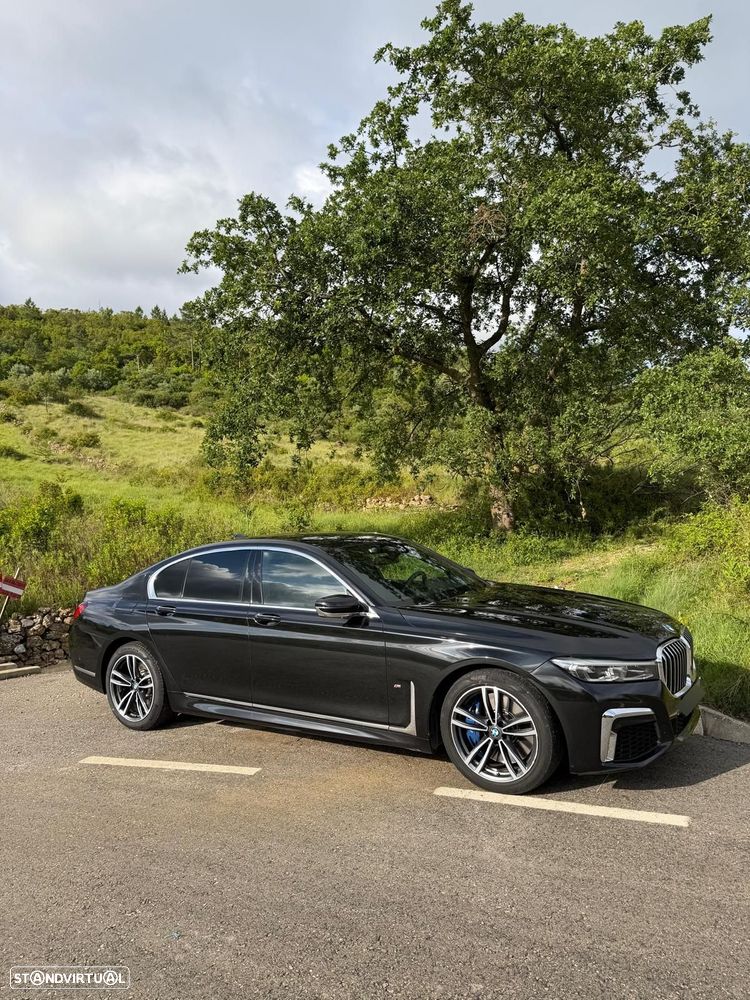 BMW 745 e iPerformance Pack M Auto - 1