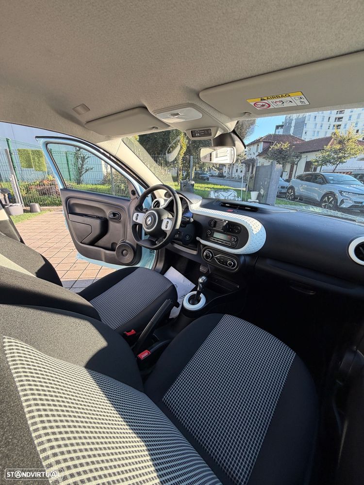 Renault Twingo E-Tech. 22 Techno - 22