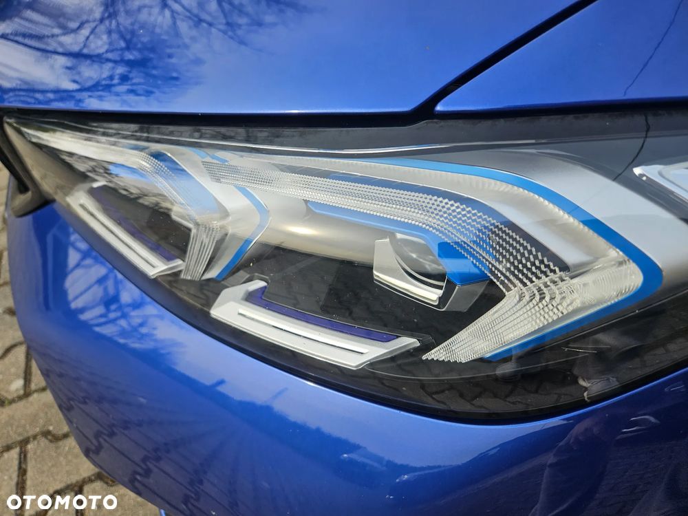 BMW Seria 3 320d xDrive M Sport Shadow - 12