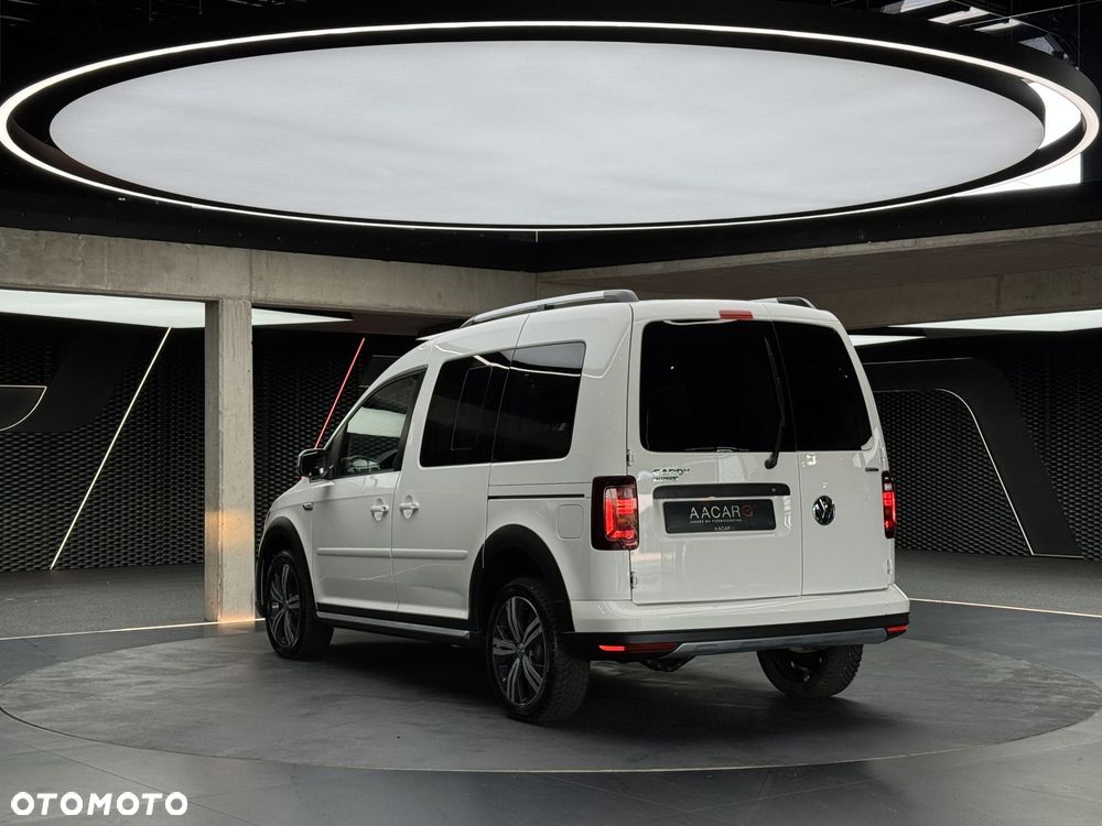 Volkswagen Caddy 2.0 TDI Alltrack 4Motion - 4