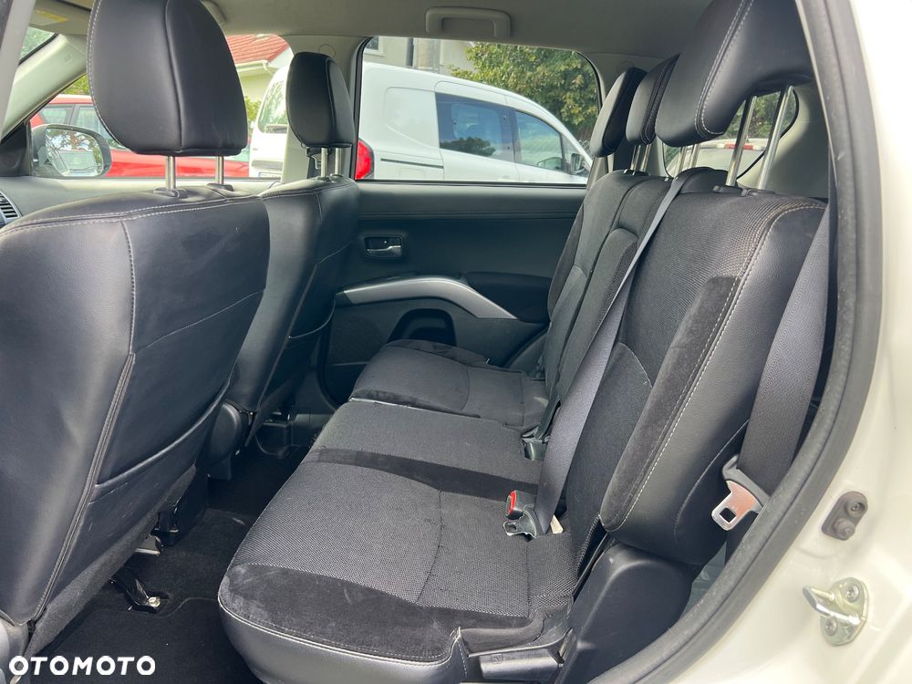 Mitsubishi Outlander 2.0 2WD Edition - 13