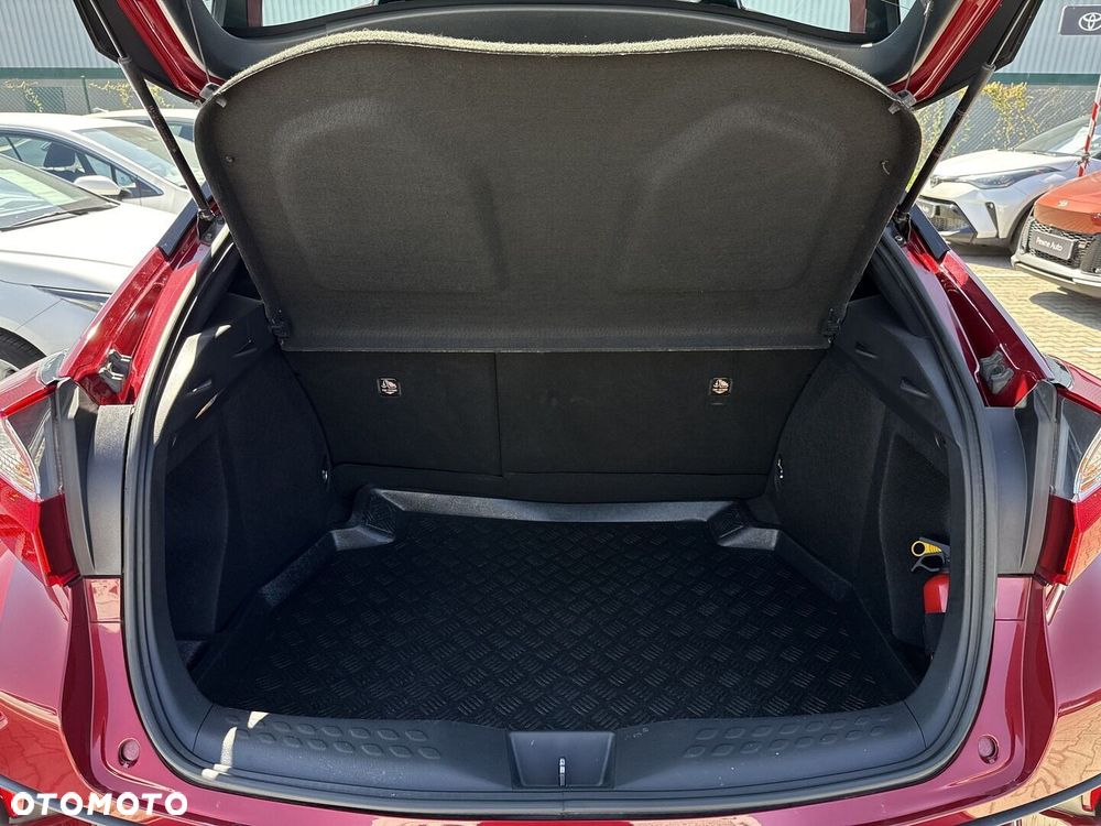Toyota C-HR 1.2 T GPF Premium - 11