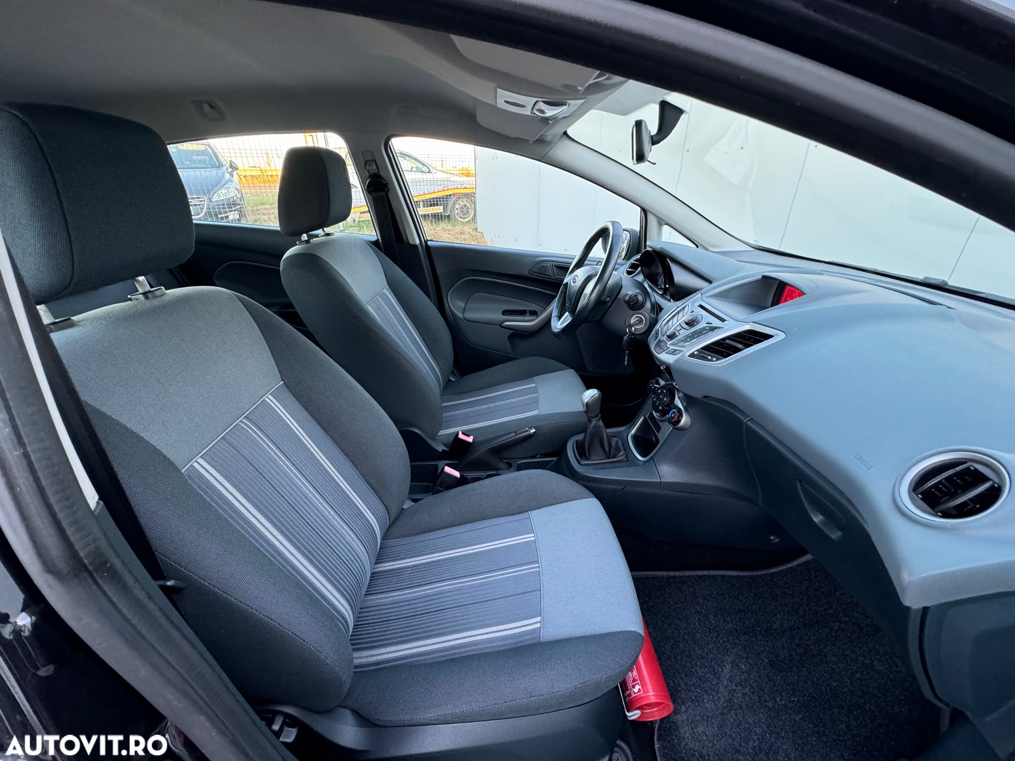 Ford Fiesta - 8