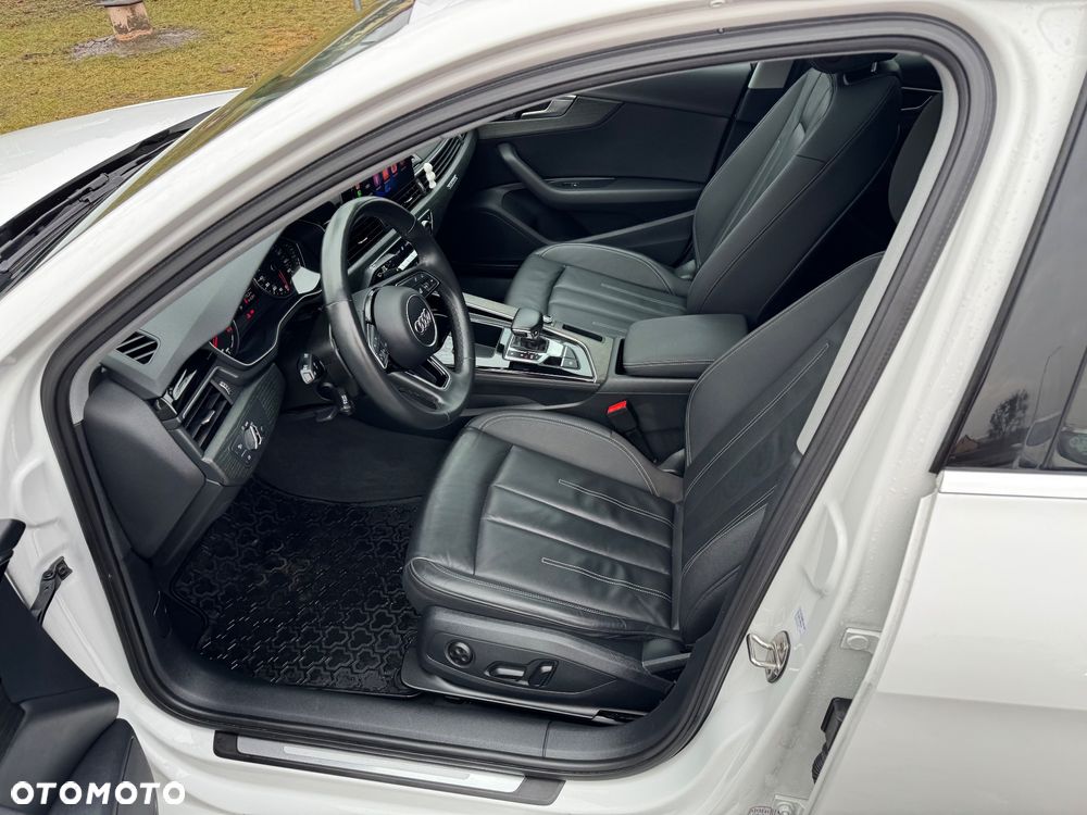 Audi A4 Limousine - 21