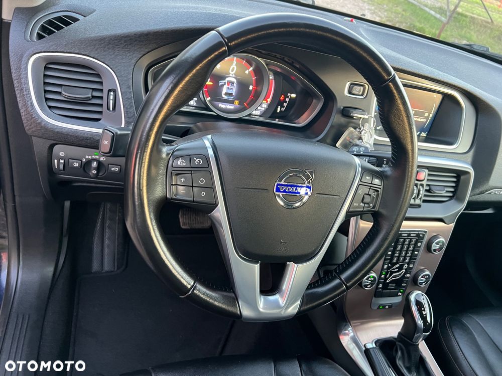 Volvo V40 Cross Country D3 Geartronic Momentum - 21