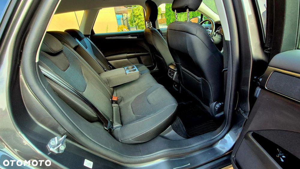 Ford Mondeo 2.0 EcoBlue Titanium - 26