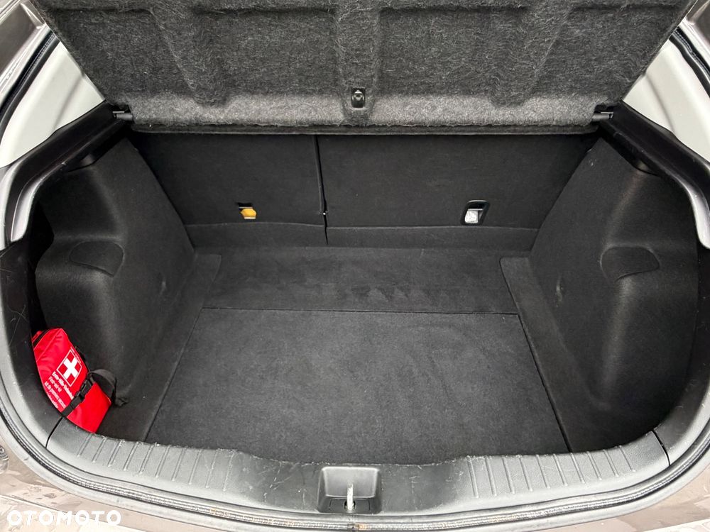 Honda Civic 1.4 i-VTEC Comfort - 28