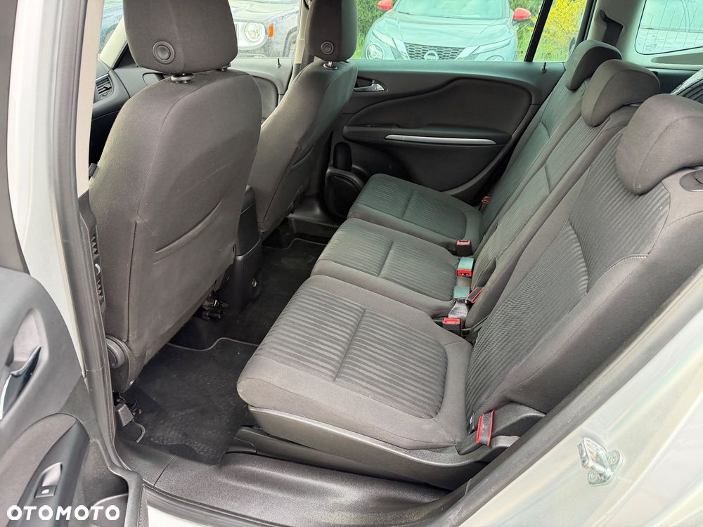 Opel Zafira 1.4 Turbo Active - 25