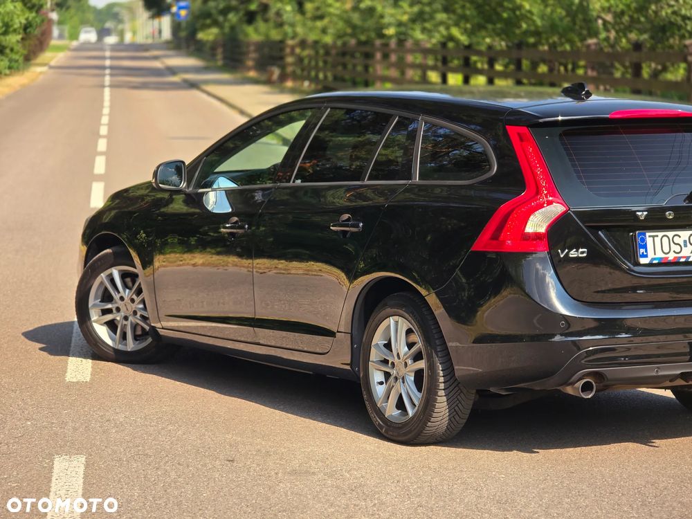 Volvo V60 D3 Geartronic Business Edition - 38