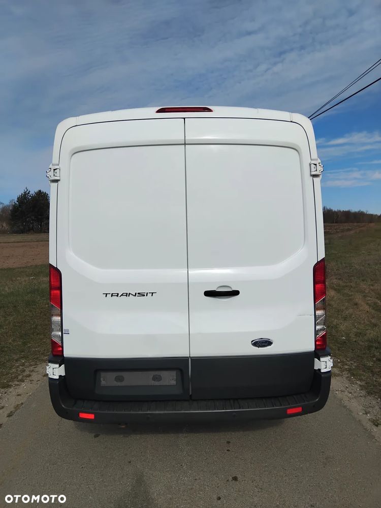 Ford Transit - 11