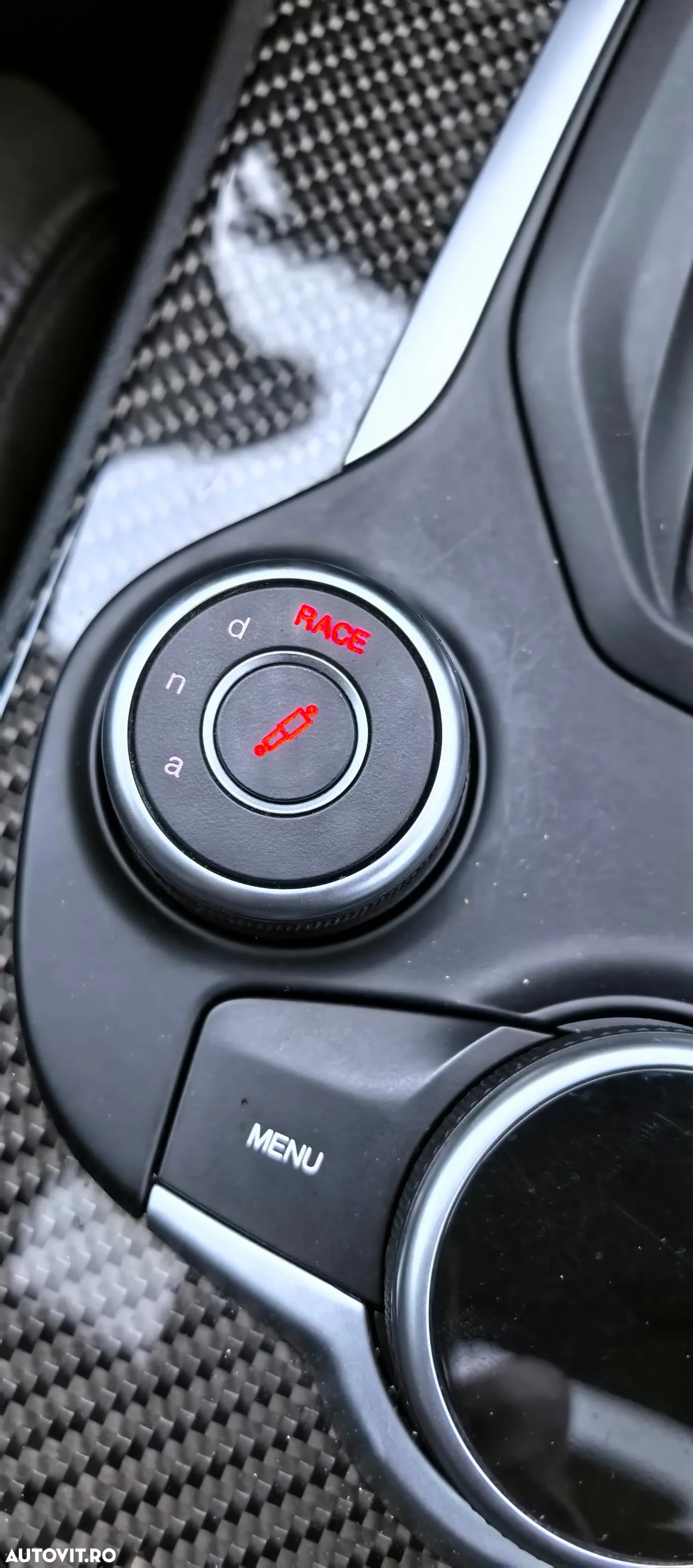 Alfa Romeo Stelvio V6 2.9 Bi-Turbo AT8-Q4 Quadrifoglio - 10