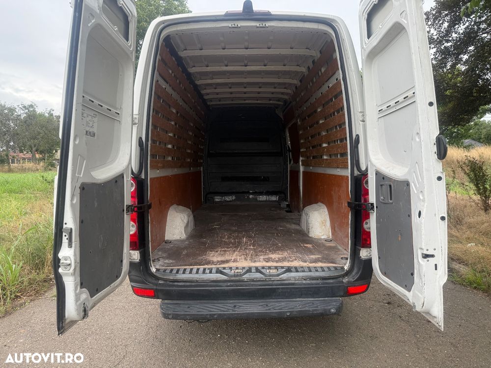 Volkswagen Crafter - 8