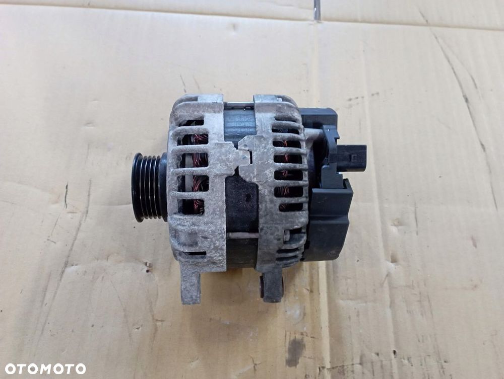 MERCEDES GLA W156 2.2 CDI ALTERNATOR A0009063322 - 1
