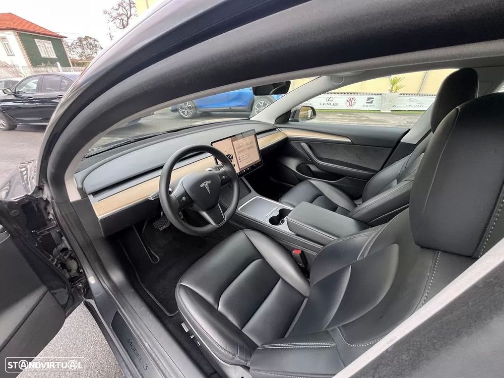 Tesla Model 3 Long Range Tração Traseira - 20
