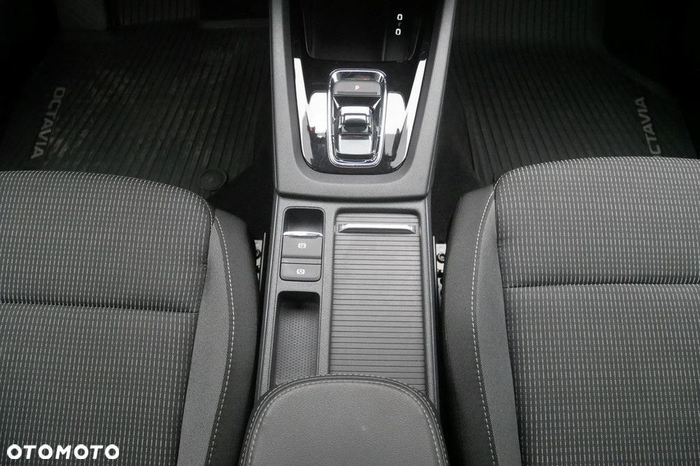 Skoda Octavia - 11