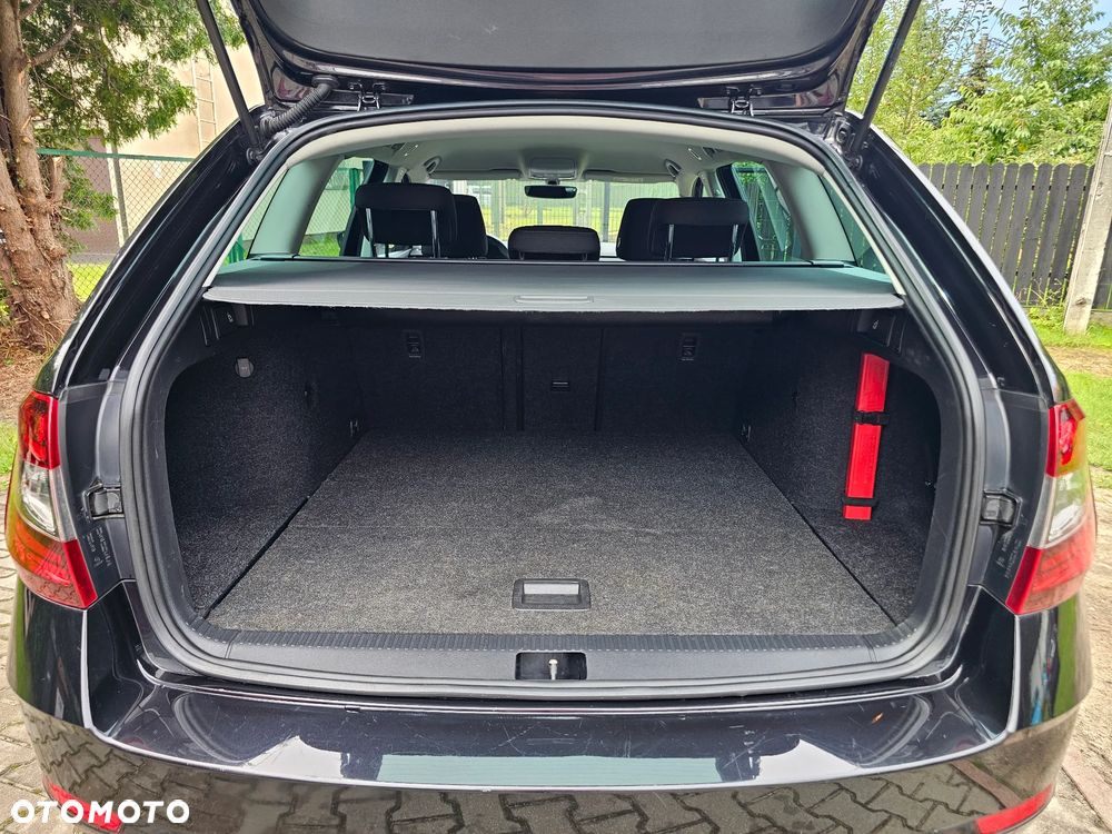 Skoda Octavia 2.0 TDI DSG Soleil - 22