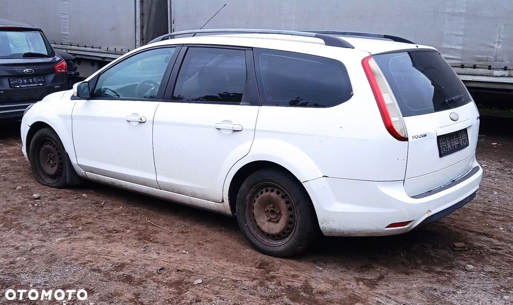 Na części Ford Focus MK2 Lift 1.8 TDCI kombi lakier Frozen White silnik skrzynia maska klapa drzwi zderzak - 7