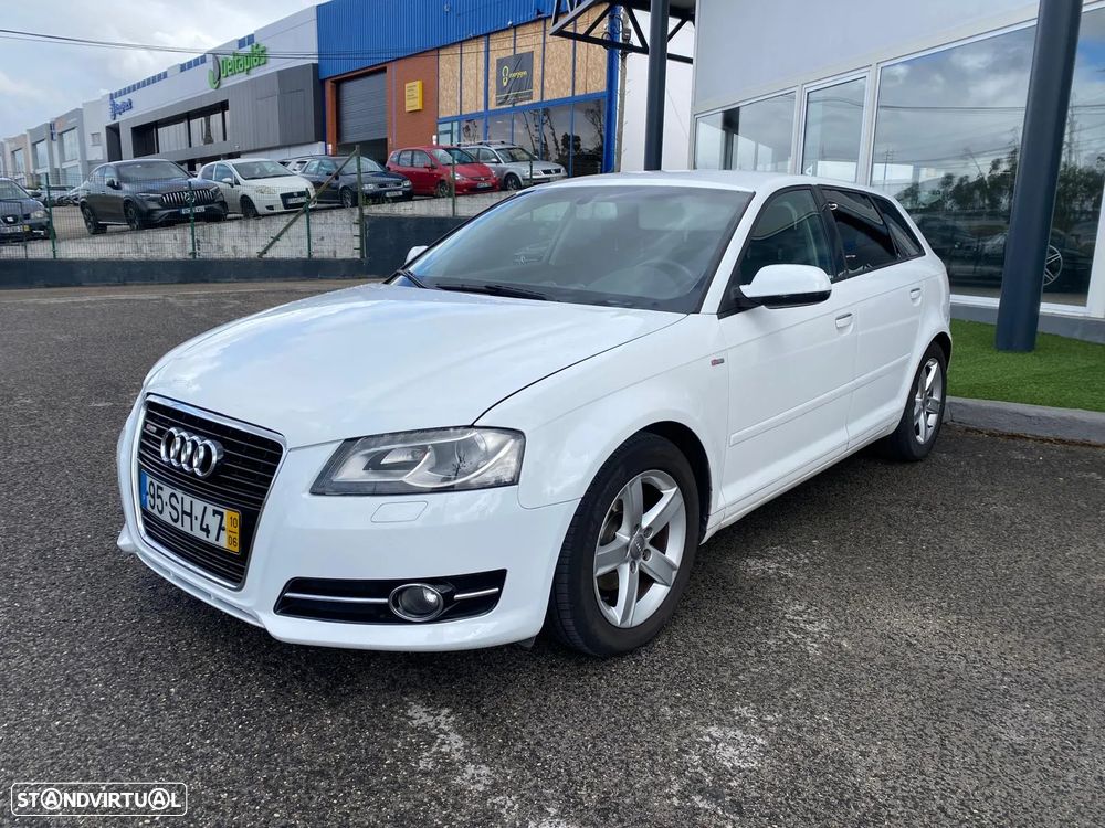 Audi A3 Sportback 1.6 TDI S-line - 2