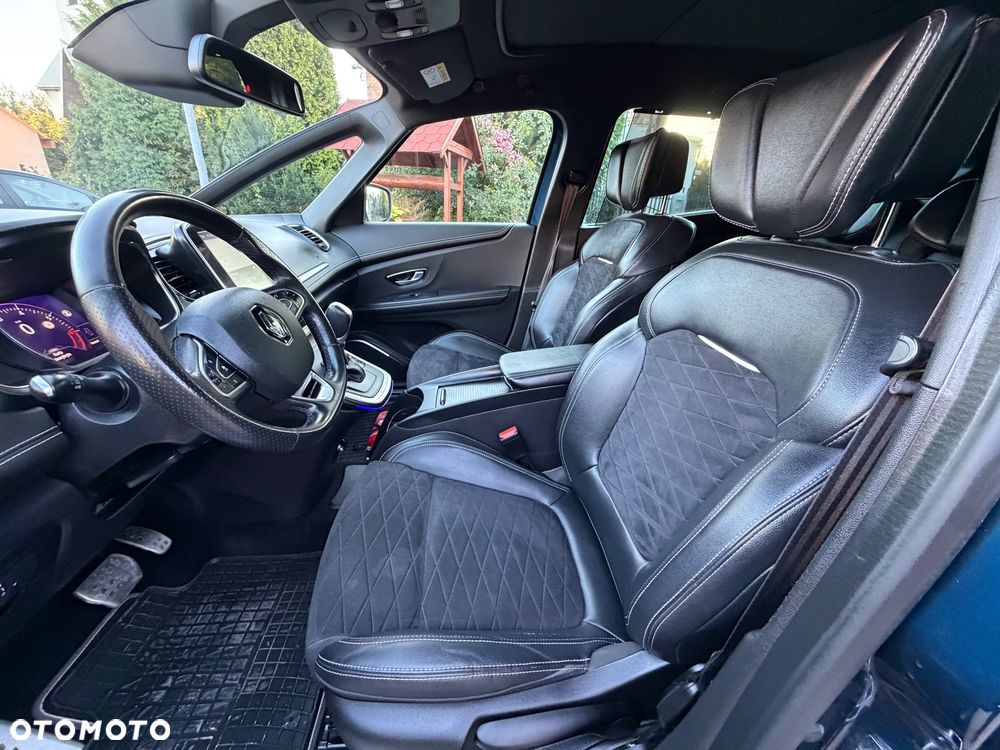 Renault Grand Scenic TCe 140 GPF EDC BLACK EDITION - 19